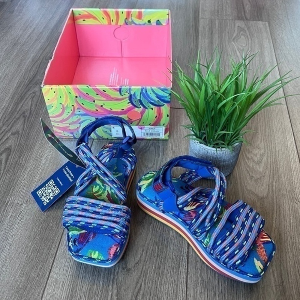 Farm Rio Platform Sandals In Blue Macaw Size 5